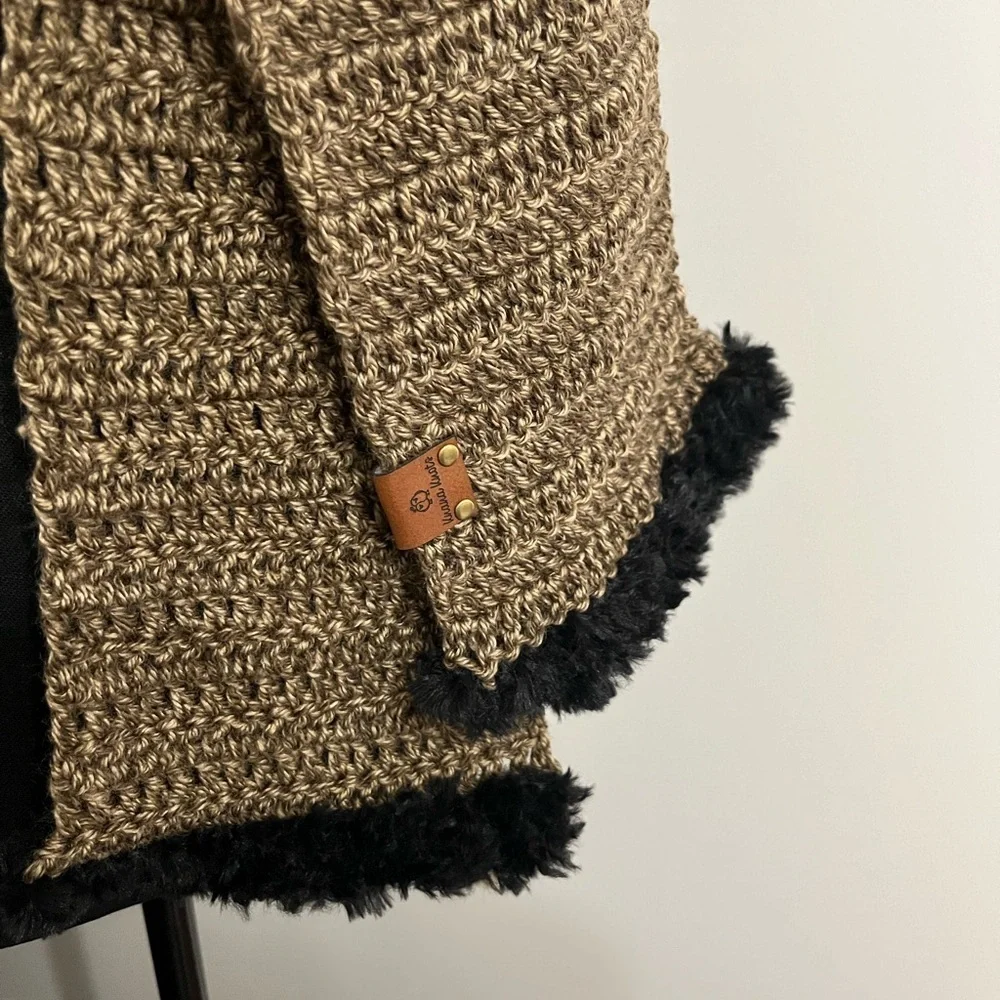 NWT Crochet Brown Scarf with Faux Fur Black Trim, Perfect Winter Wear, Warm Cozy